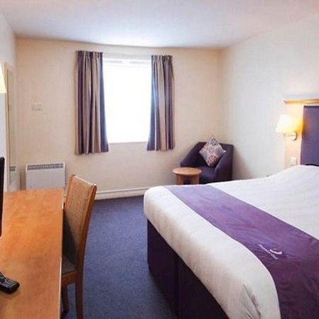 Premier Inn Newport Wales Zewnętrze zdjęcie