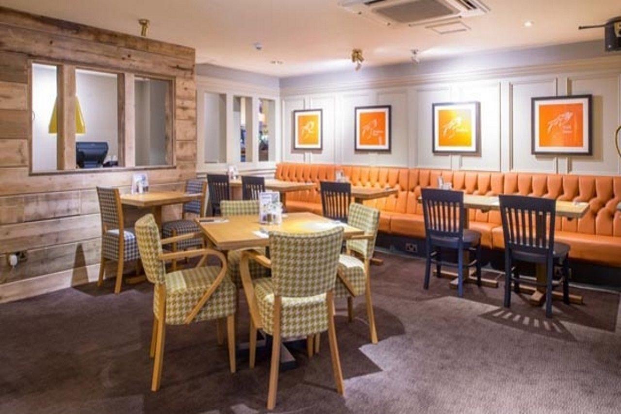 Premier Inn Newport Wales Zewnętrze zdjęcie